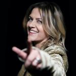artist image Irene Grandi Lasciala andare Indelebile