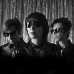artist image Yeah Yeah Yeahs Heads Will Roll Heads Will Roll (A-Trak Remix) - Single