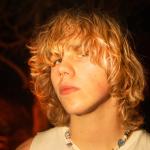 artist image The Kid LAROI feat. Machine Gun Kelly F*CK YOU, GOODBYE F*CK LOVE 3+: OVER YOU