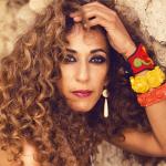 artist image Esther de la Vega Que Bonito Mucho Por Vivir