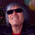 artist image José Feliciano feat. CNCO, Isabela Merced, Shaggy, Jon Secada, Jason Mraz, Lin-Manuel Miranda, Rachael Ray, Gloria Gaynor, Big & Rich, Michael Bolton, Los Temerarios, Emmanuel, Isabella Castillo, JENCARLOS, Pitingo, Patricia Manterola, Jesus Molina, India, Julio Iglesias Jr, Tony Carreira, Bertín Osborne, Pablo Montero, El Dasa, Nikki Vianna, Adam Irigoyen, Gord Bamford, Leo Dan, Frankie J, Sam Moore, Styx Feliz Navidad (50th Anniversary/FN50) Behind This Guitar (Deluxe)